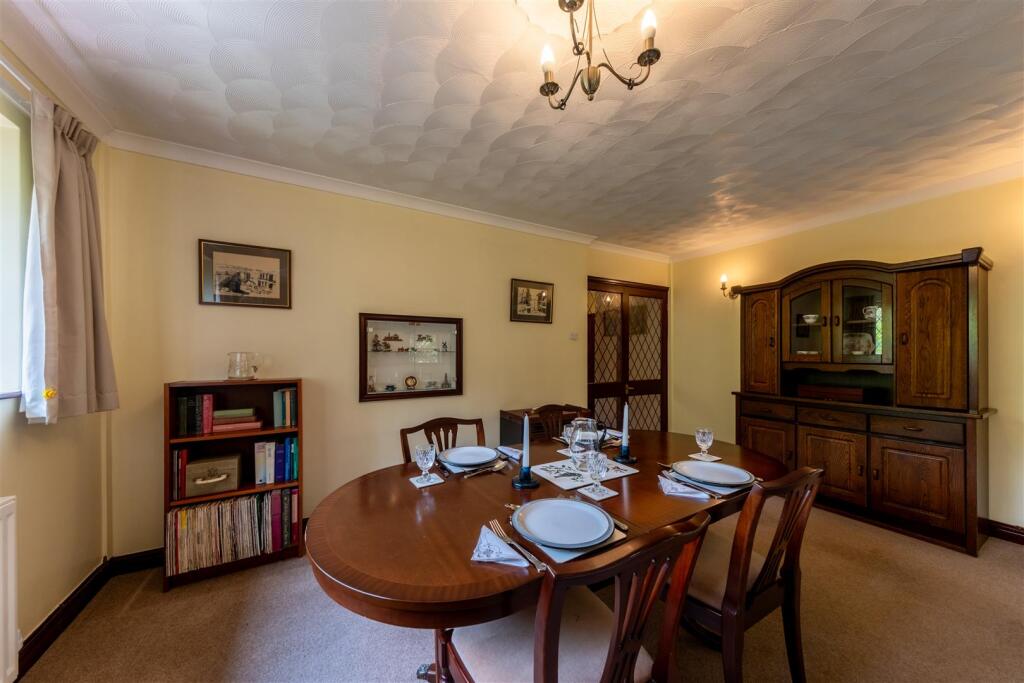 182A Chester Road-007.jpg