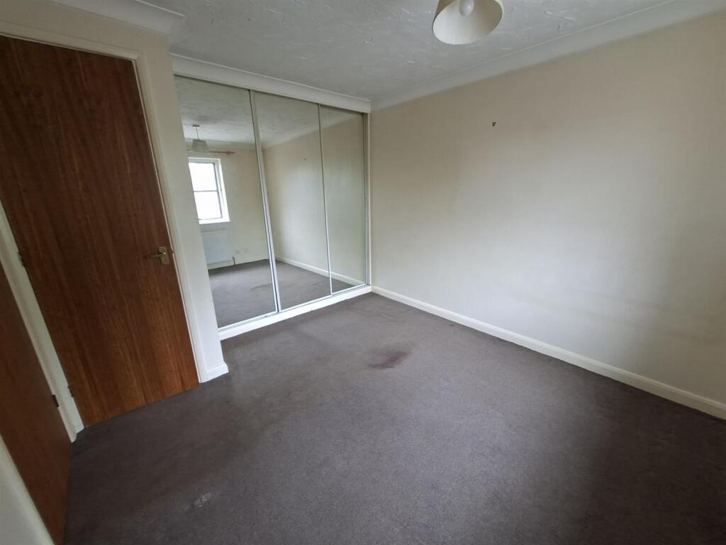 Wallingford End, Northampton