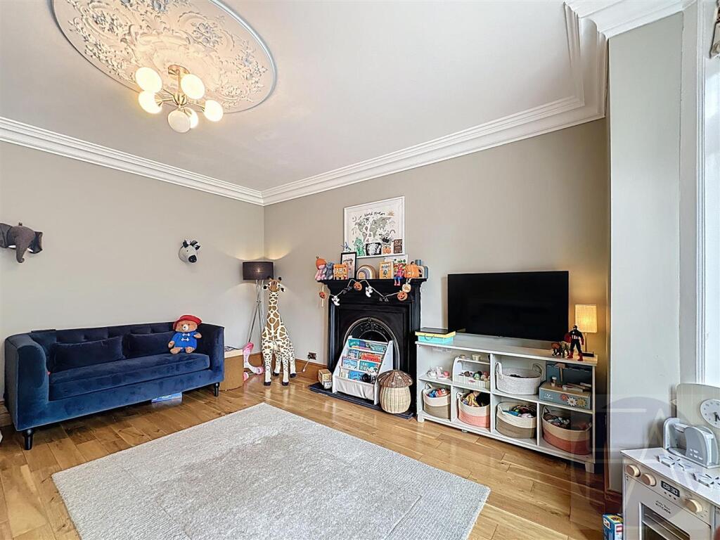 110-waterloo-road_00107.jpg