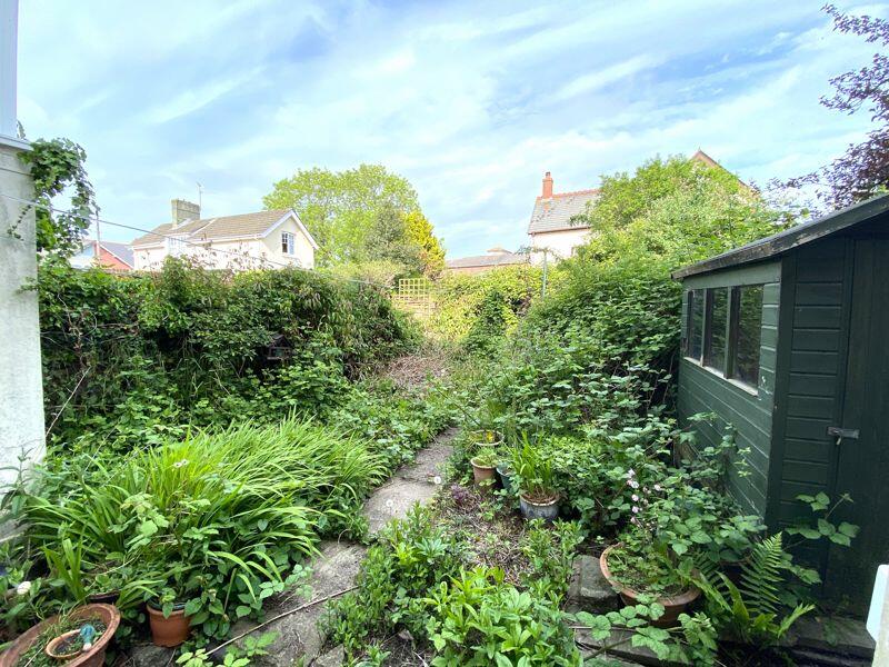 Photo 42