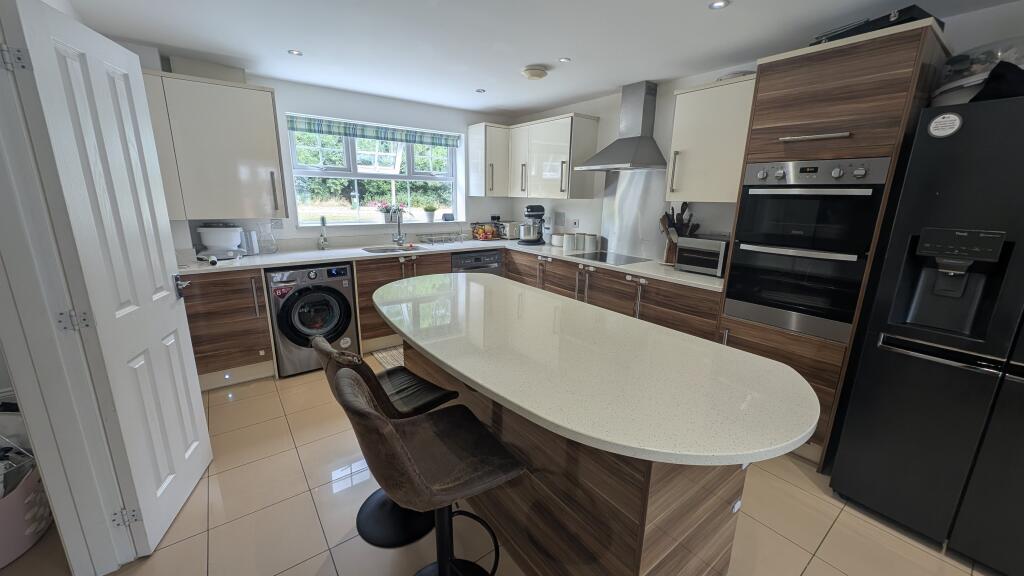 PXL_20250714_1052204