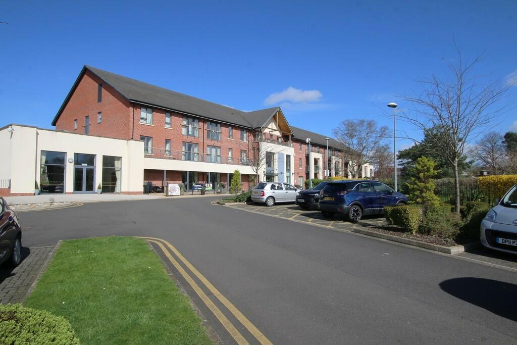 KINGSWOOD CAR PAR...