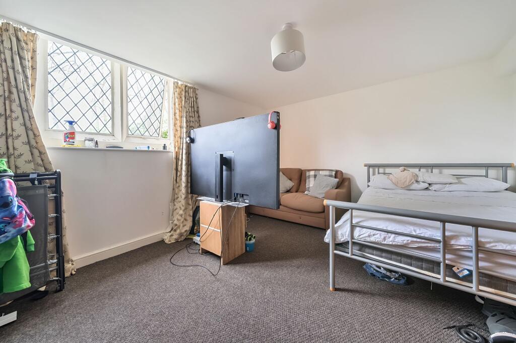 Bedroom Three (1)
