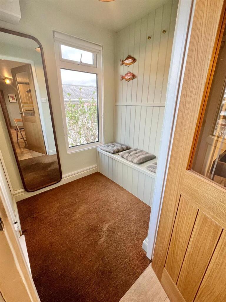 Entrance Porch/ Boot