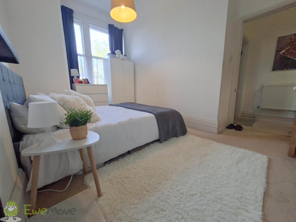 WhatsApp Image 2025-08-18 at 12.11.42