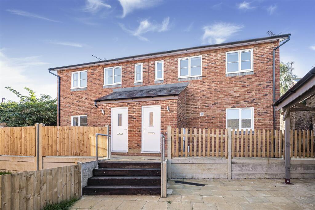7C Warwick Street