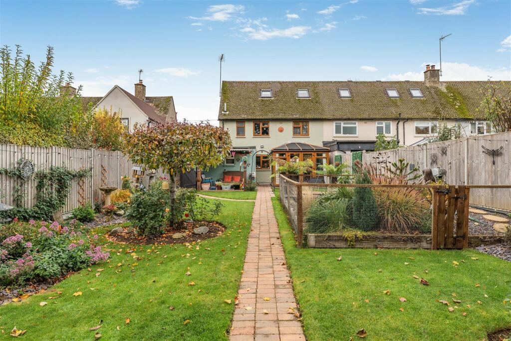 5 Orchard Way, Kings Sutton-17.jpg