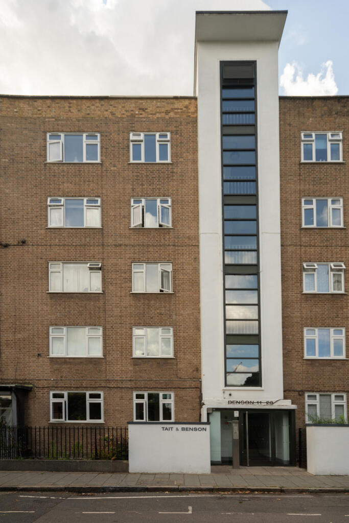 300777 - BENSON-HOUSE-HATFIELDS-02.jpg