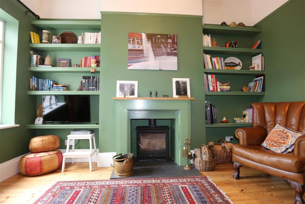 52 WALSINGHAM ROAD (31).JPG