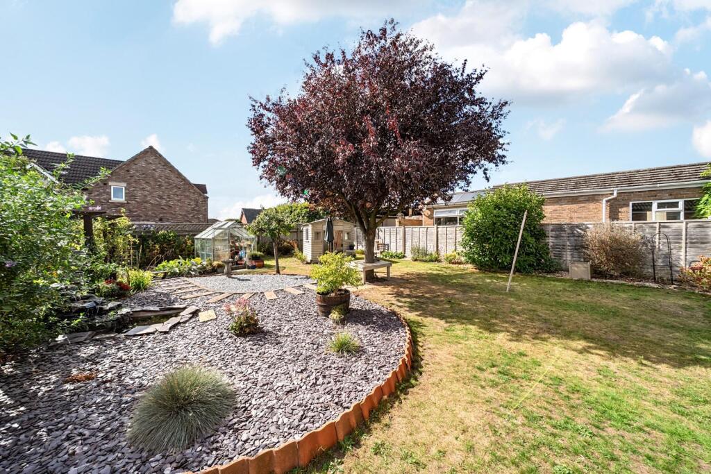 Garden 1.jpg