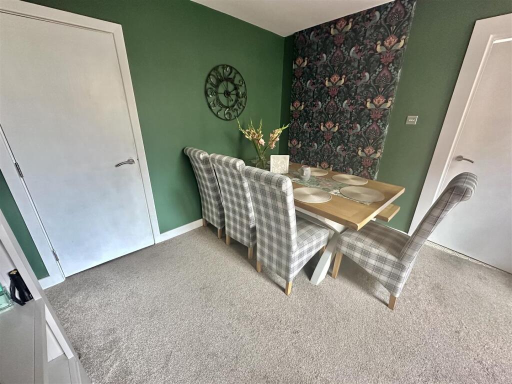 Bramleys Estate Agents - Independent Chapel - Heck