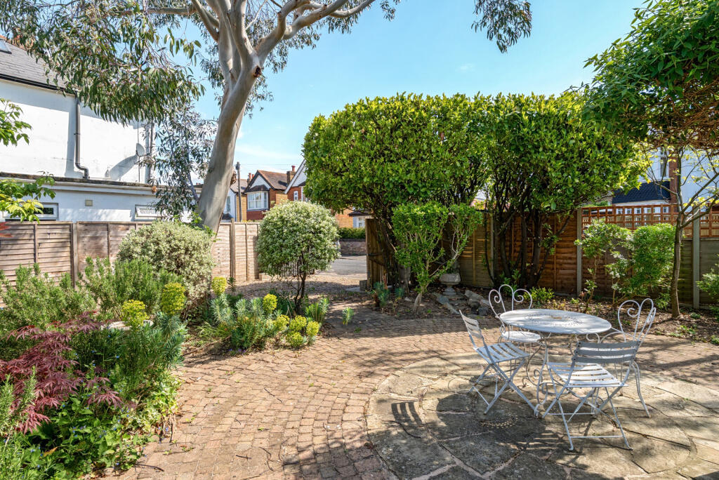 30-681b3cd48d3b5-...