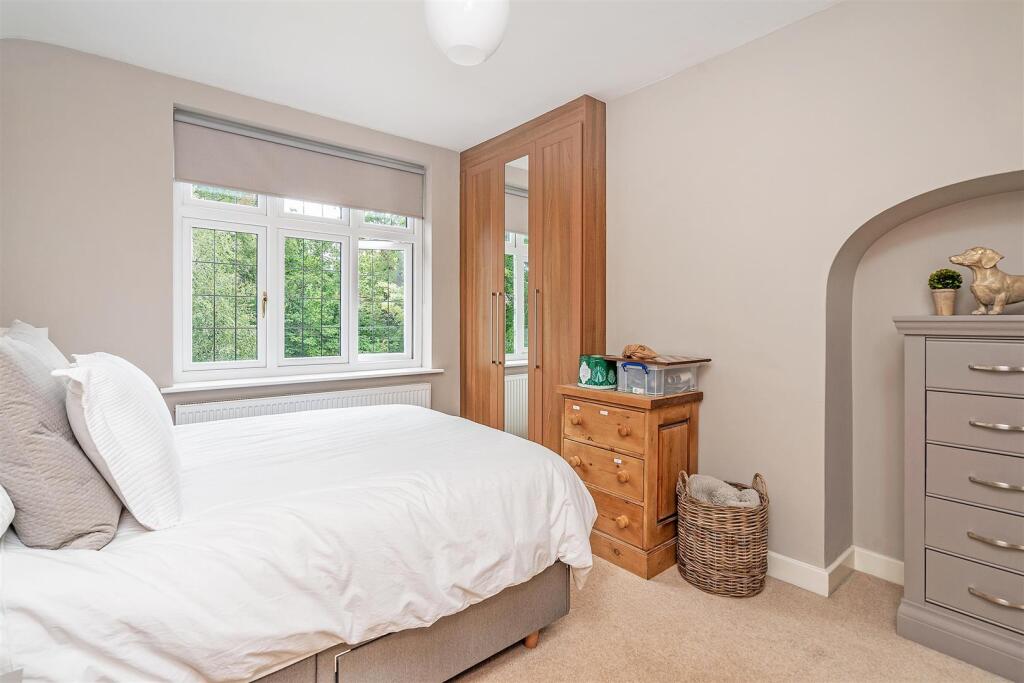 5 Marsh Lane-3_lo.jpg