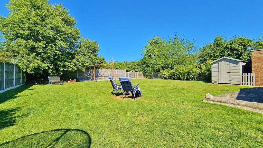 Outside - Rear