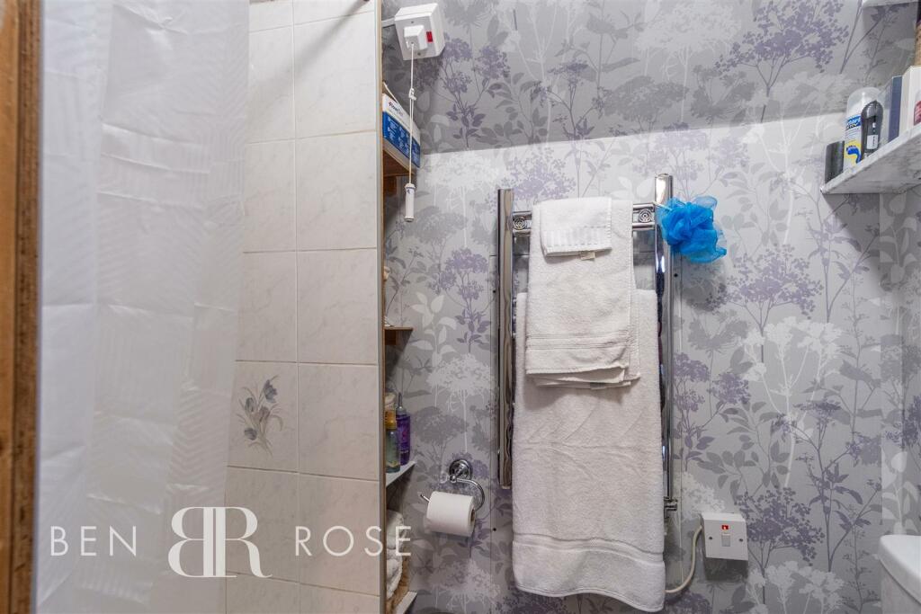 Master Ensuite