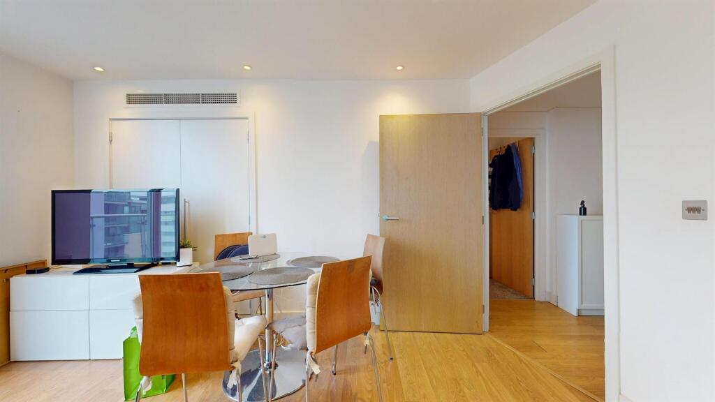 Property For Sale Gallions Reach, E16 (dining room