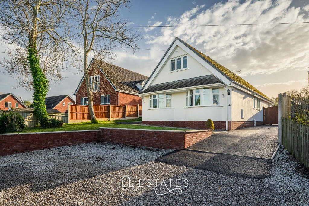 Trelogan, CH8 9BY