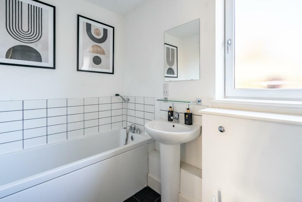 block c aviaotor court (11 of 15).jpg