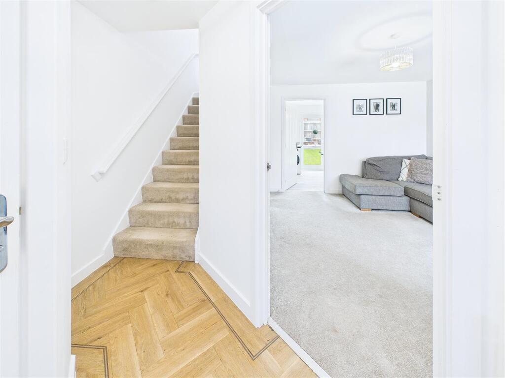 Beveridge Road, Anslow (7).jpg