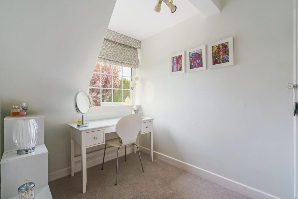 90260_30-Hawksworth-Lane  (29)_low.jpg