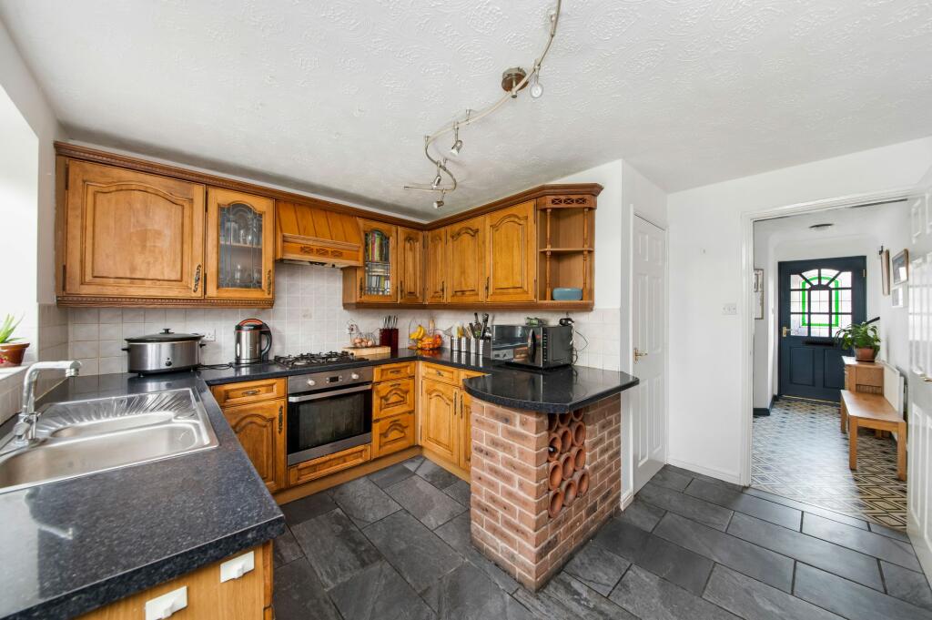 BREAKFAST KITCHEN