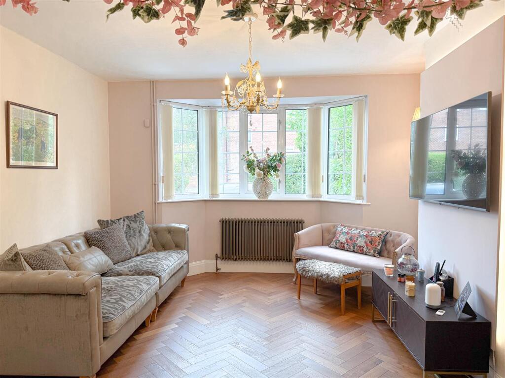 Lounge Area