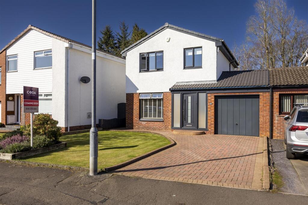 25_HEATHER_DRIVE_LENZIE_002.JPG