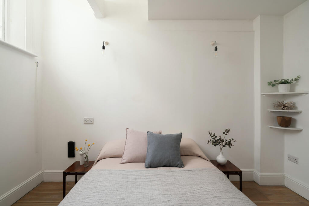 282632 - ST-CHARLES-SQUARE-W12-044.jpg