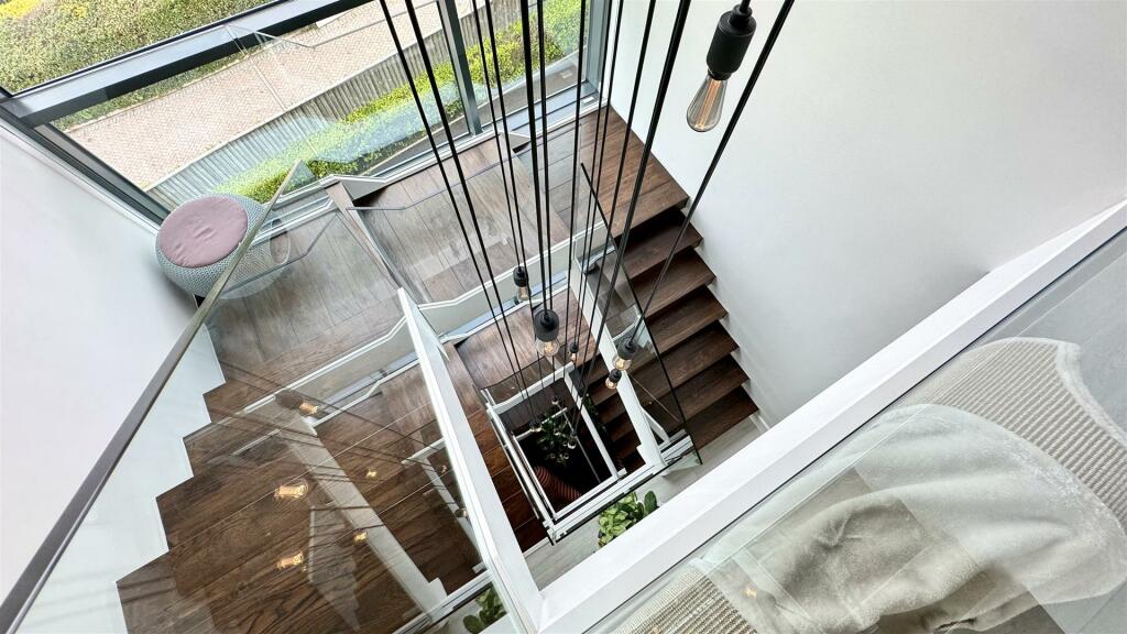 STAIRCASE LIGHTING