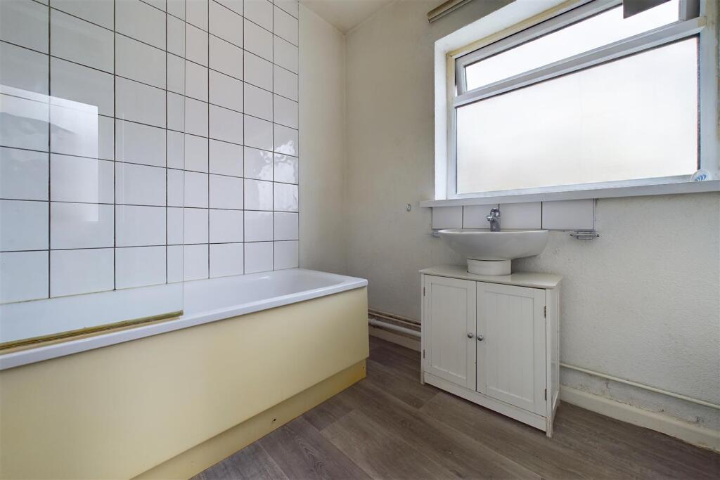 4 Alma Cottages, South Liberty Lane, Bedminster, B