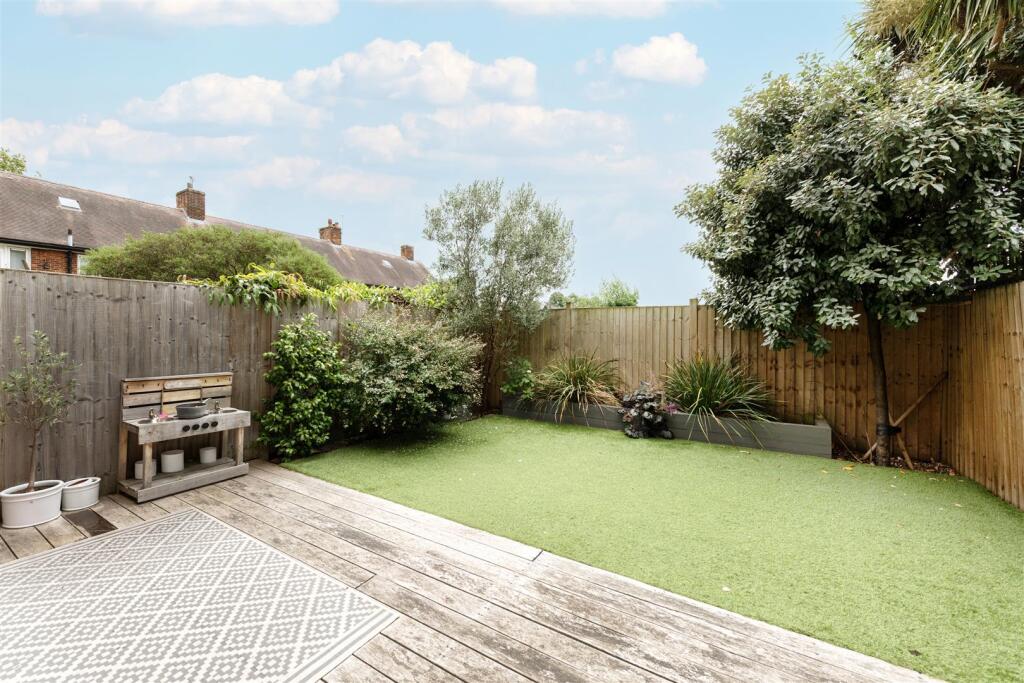 Elmshaw road, SW15 Hi-7.jpg