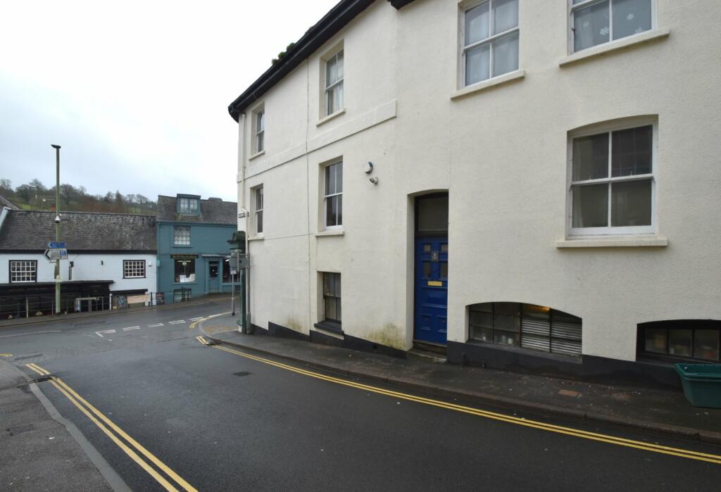Seddons Tiverton