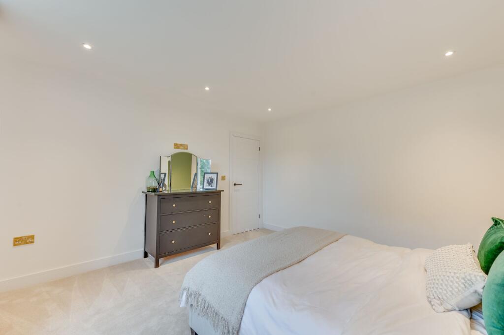 BEDROOMS AND BATHROOMS