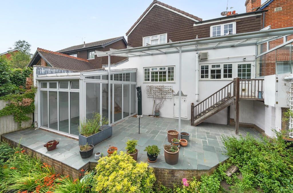 1328949-1-6887ccc...