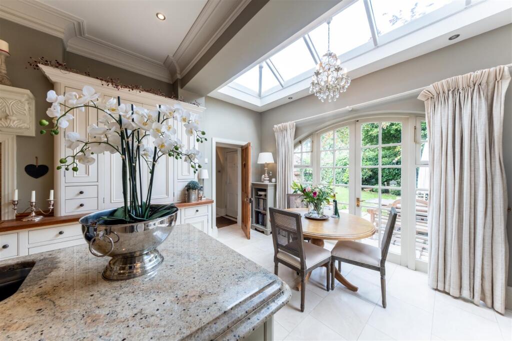 19 Birches Lane-012.jpg