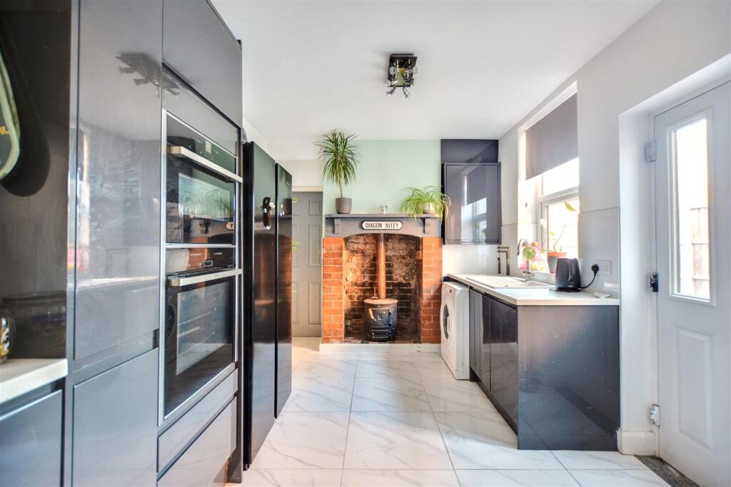 Kitchen Diner_4.jpeg