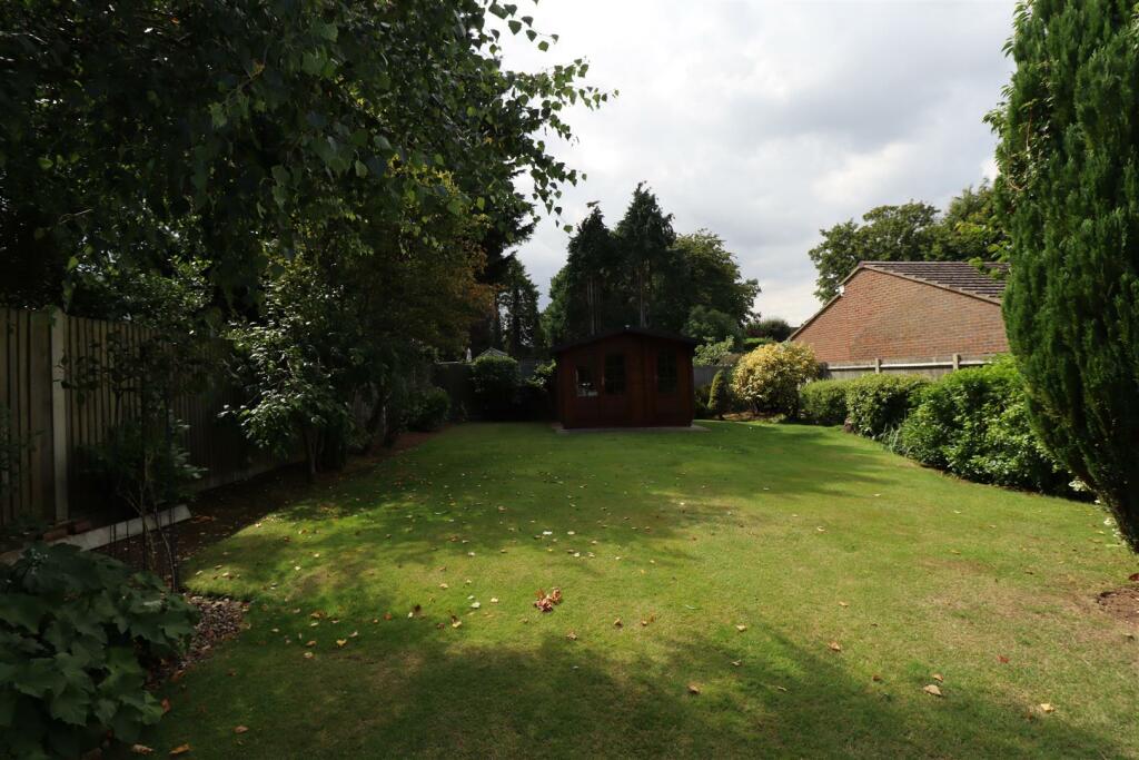 Garden (4).JPG