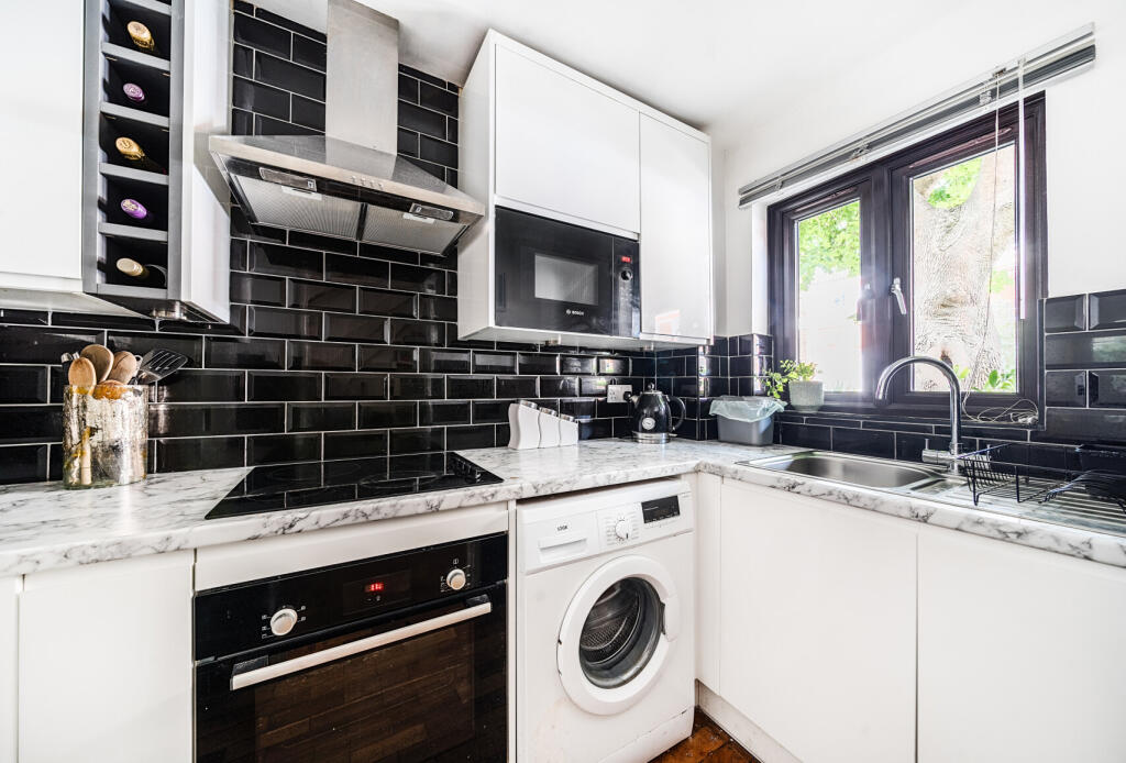 1332459-1-6889f3d...