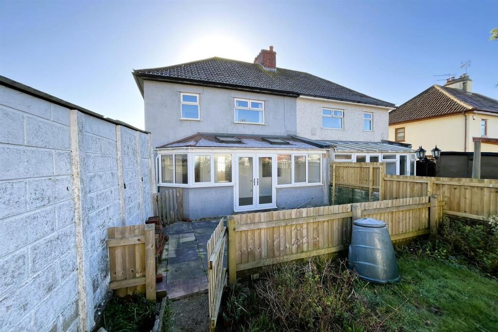 17 Pembroke Avenue, Shirehampton, Bristol BS11 9SJ