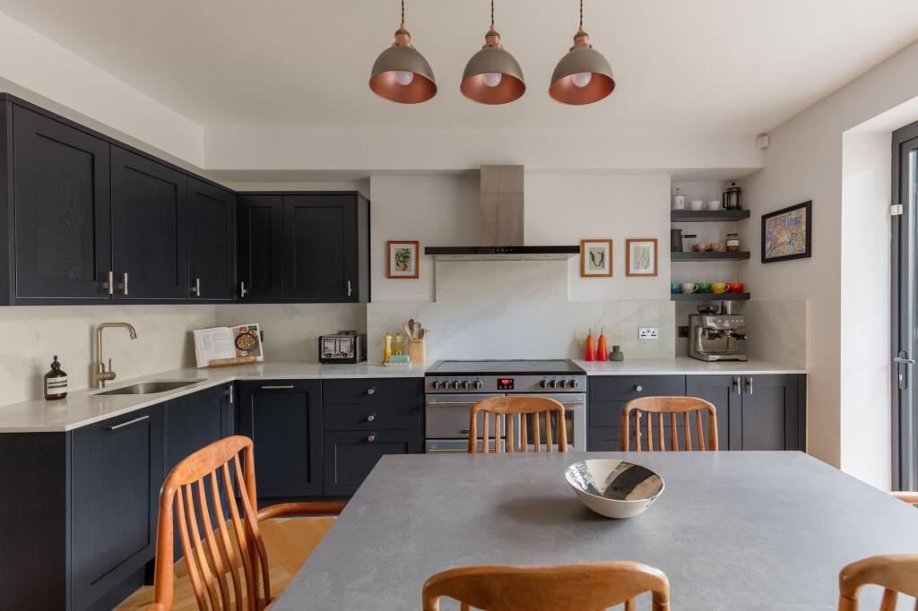 Vassall Road, London, SW9