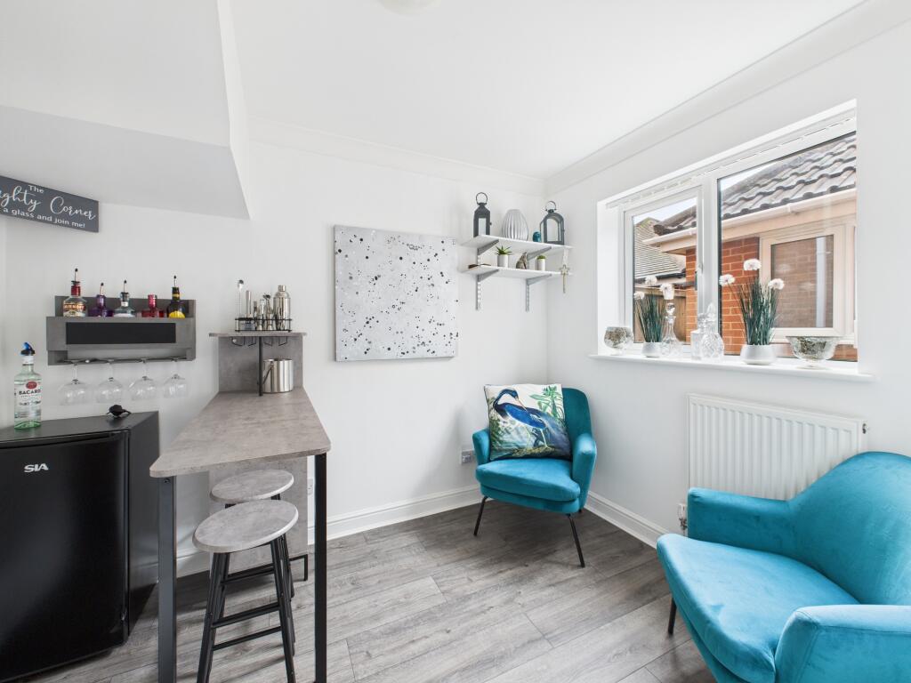 Versatile Reception Room