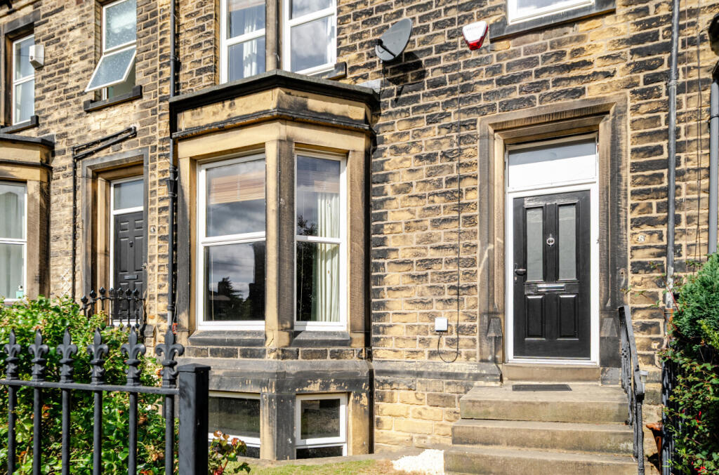 1334513-1-6895c89...