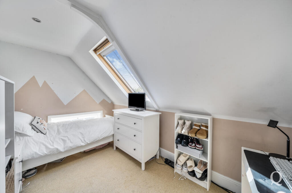 5d4cff0f-7fb5-4f9...