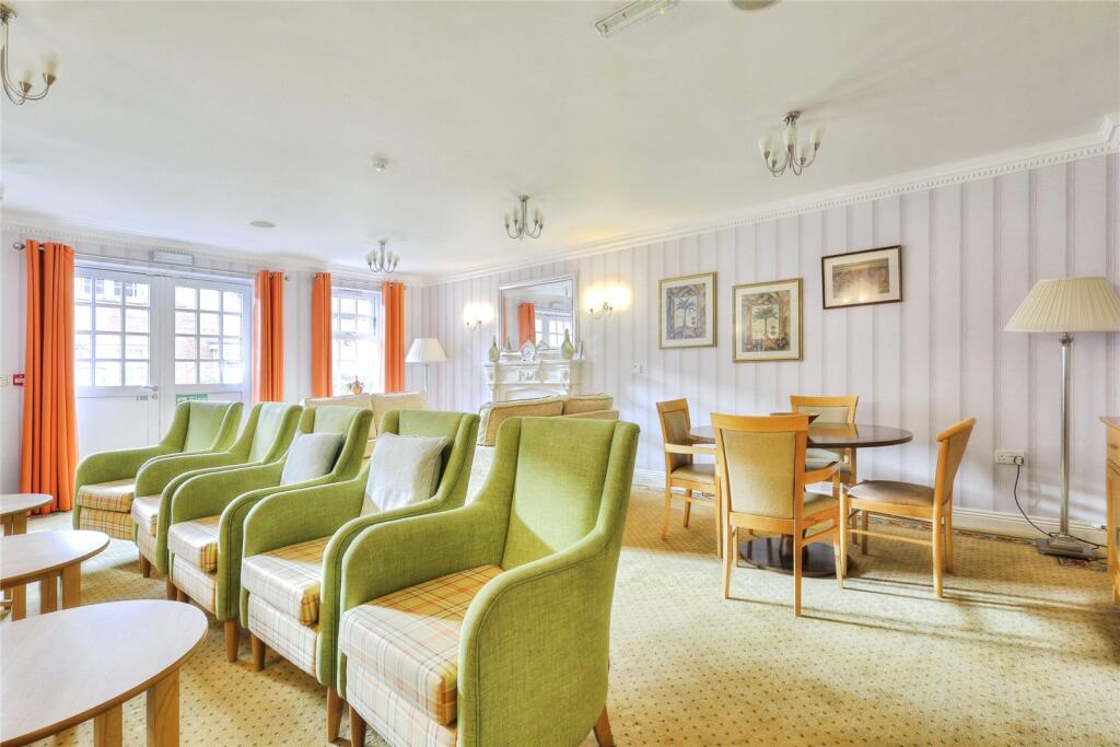 Communal Lounge
