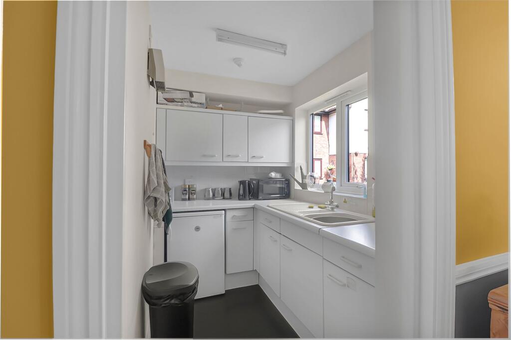 Communal Kitchen