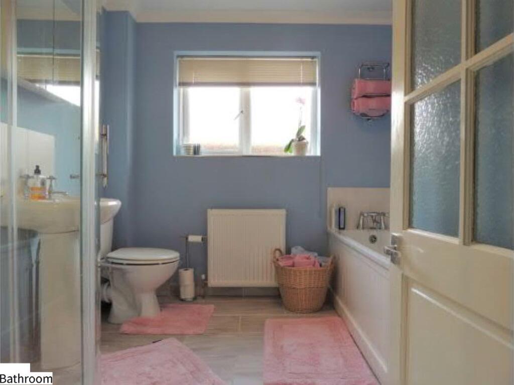 o_1cofnansqtm0m2a...