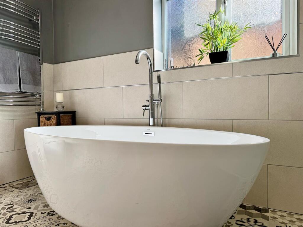 Comprehensive Bathroom