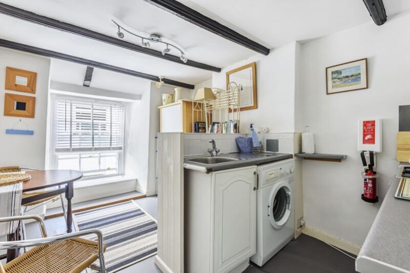 62f23ee6d797a-t-880822 (15)