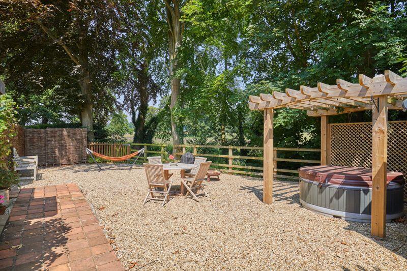 Photo 45