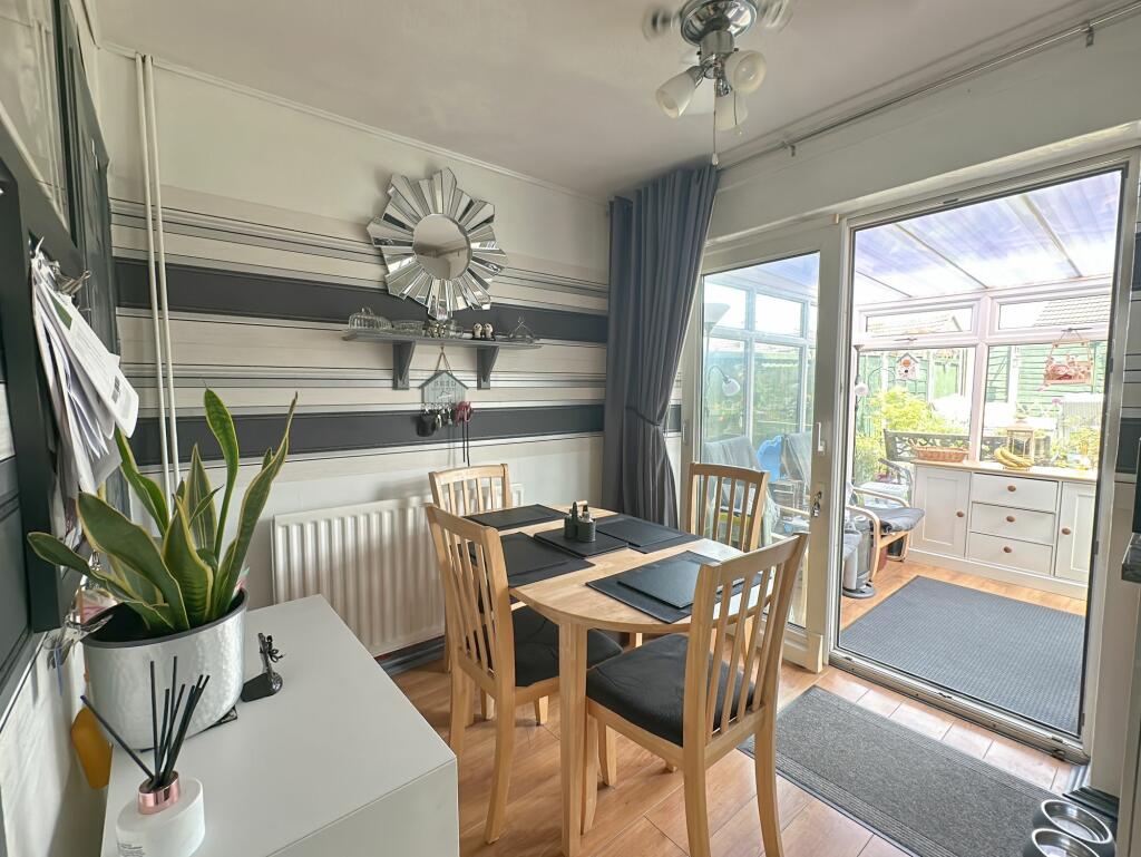 Kitchen/Dinner